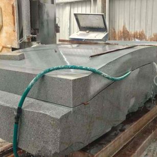 青海 芝麻灰异型加工-拱桥