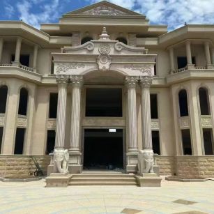 青海 黄金麻别墅外墙干挂，大柱，大象，蘑菇石，雕花板