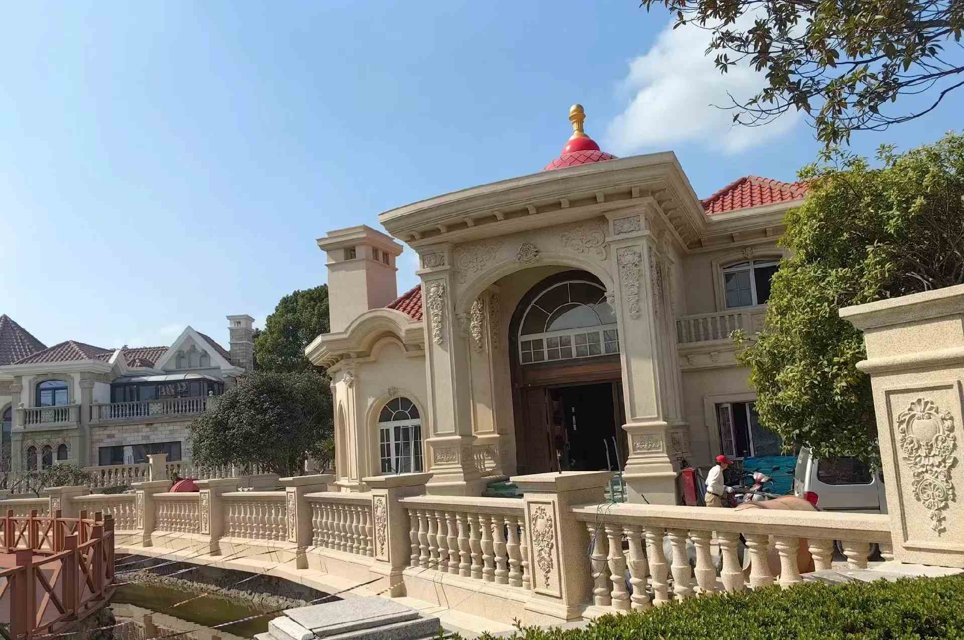 青海 黄金麻花岗岩欧式别墅