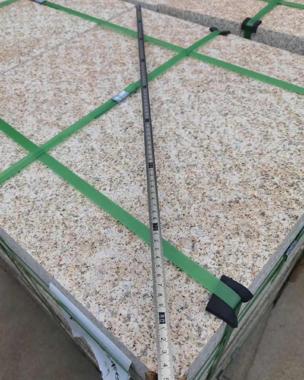 青海 黄金麻火烧面地铺石