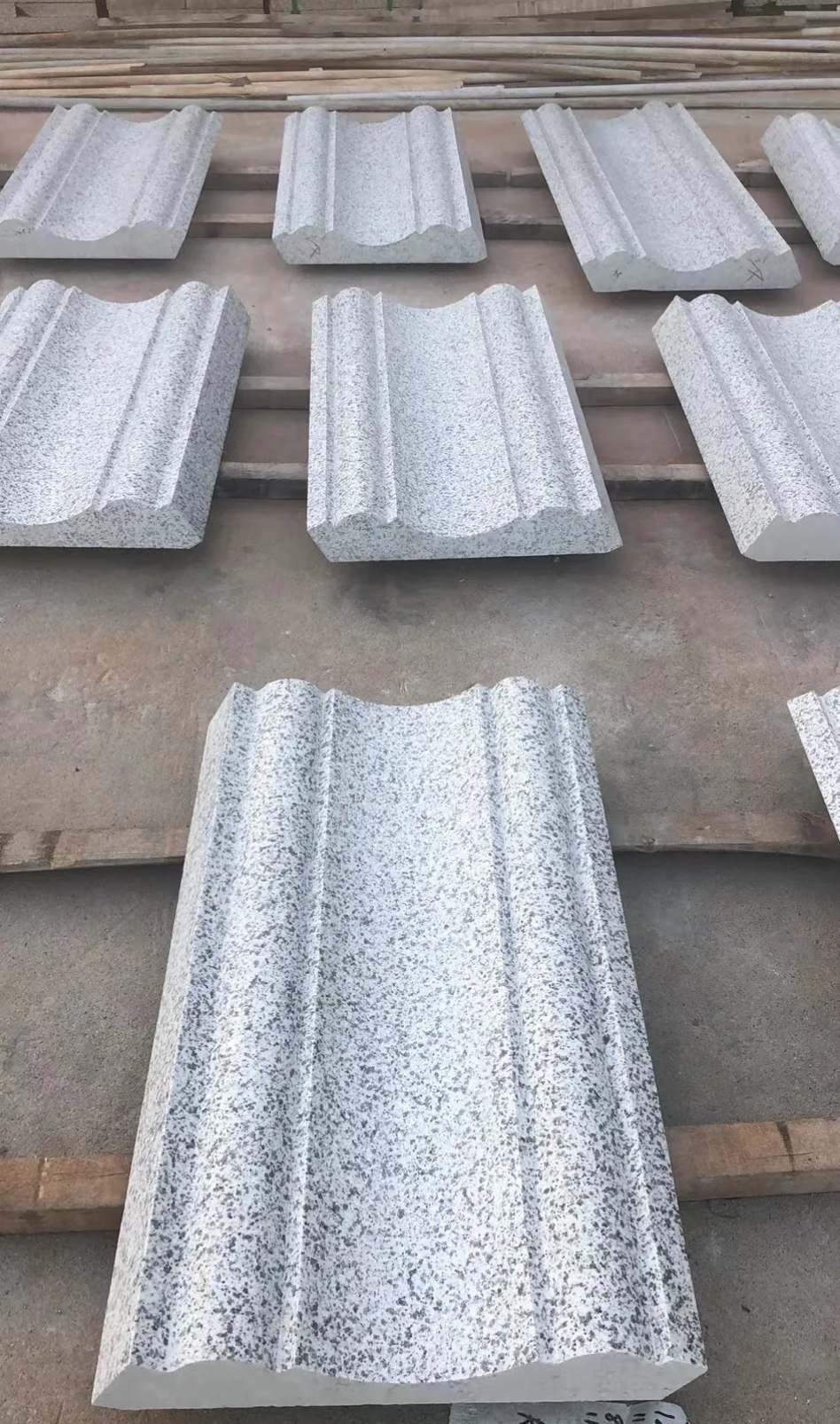 青海 白麻花岗岩光面别墅线条