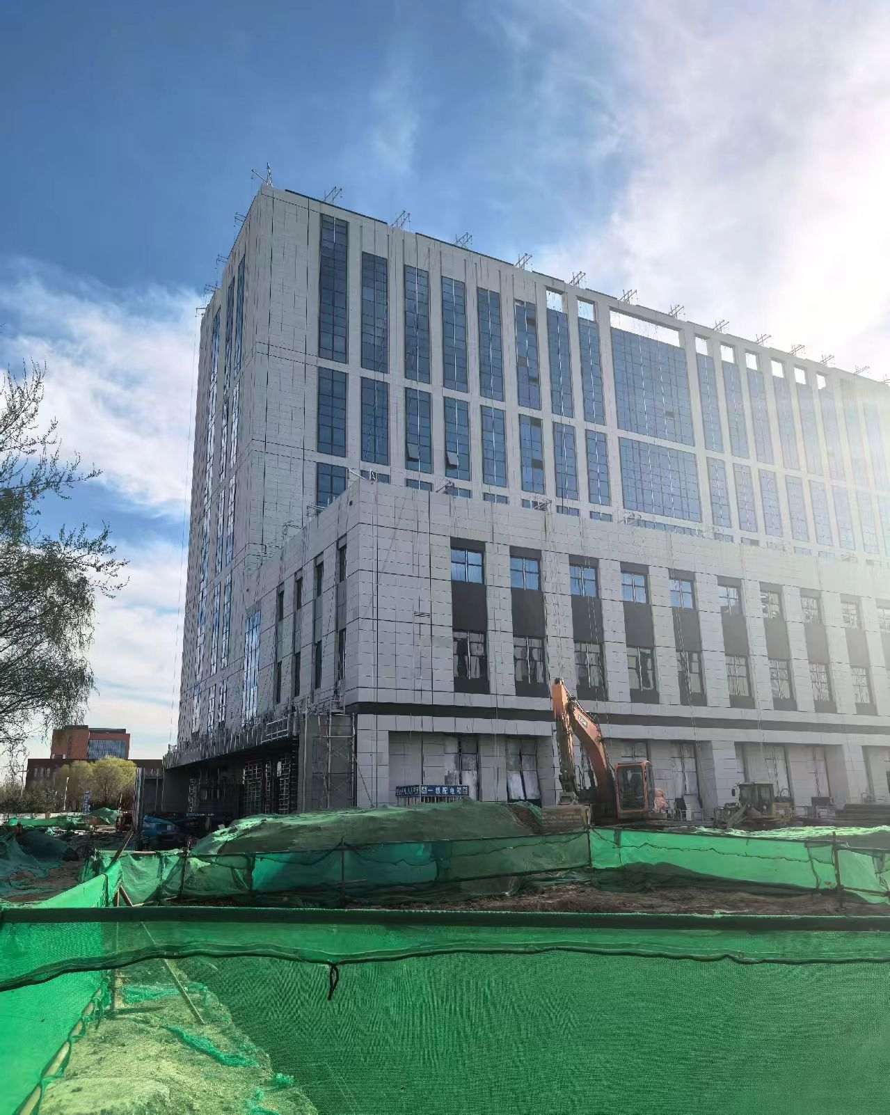 青海 白麻花岗岩石材外墙干挂