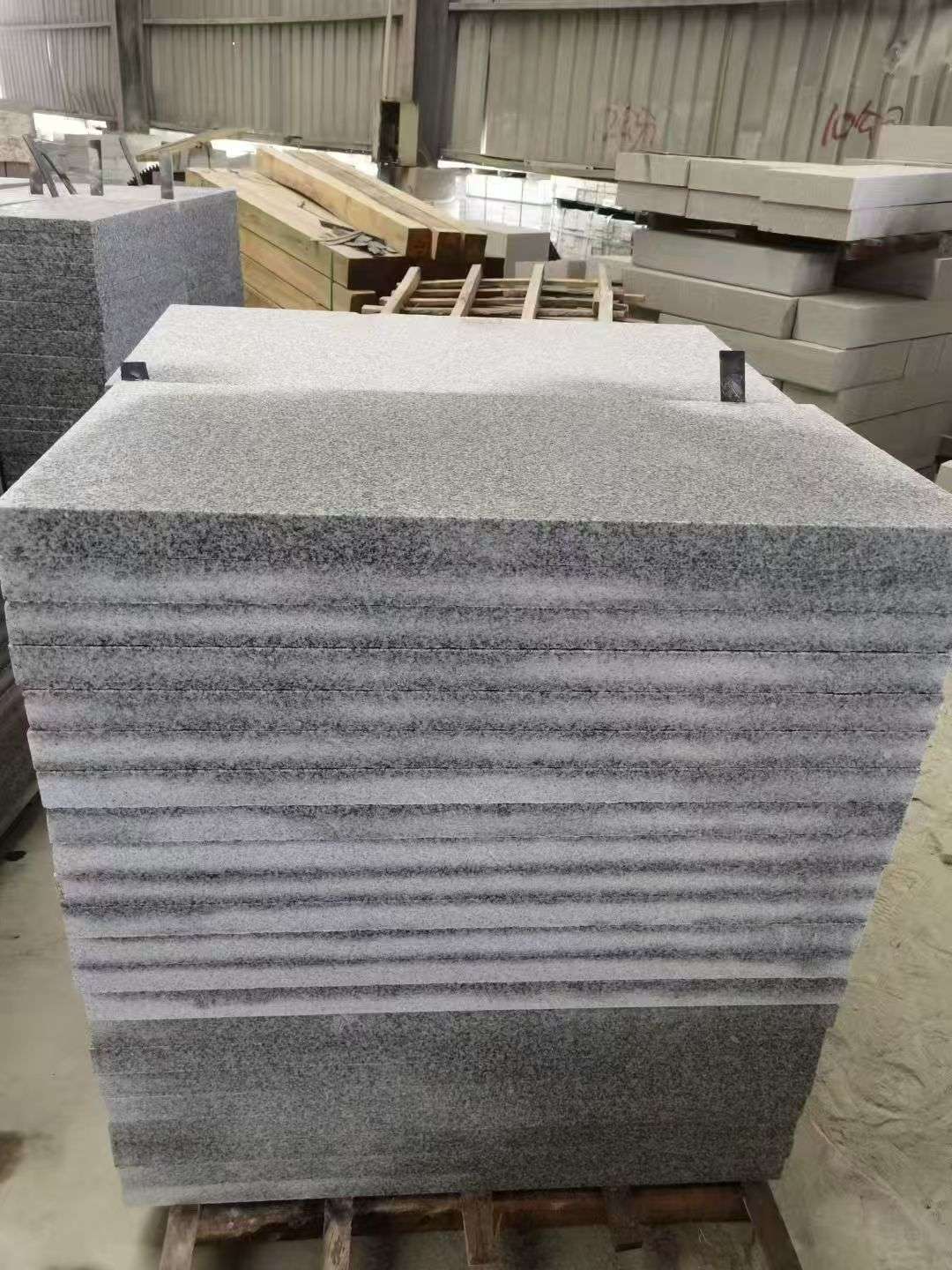 青海 芝麻白5公分火烧地铺成品，900*400，规格可定制