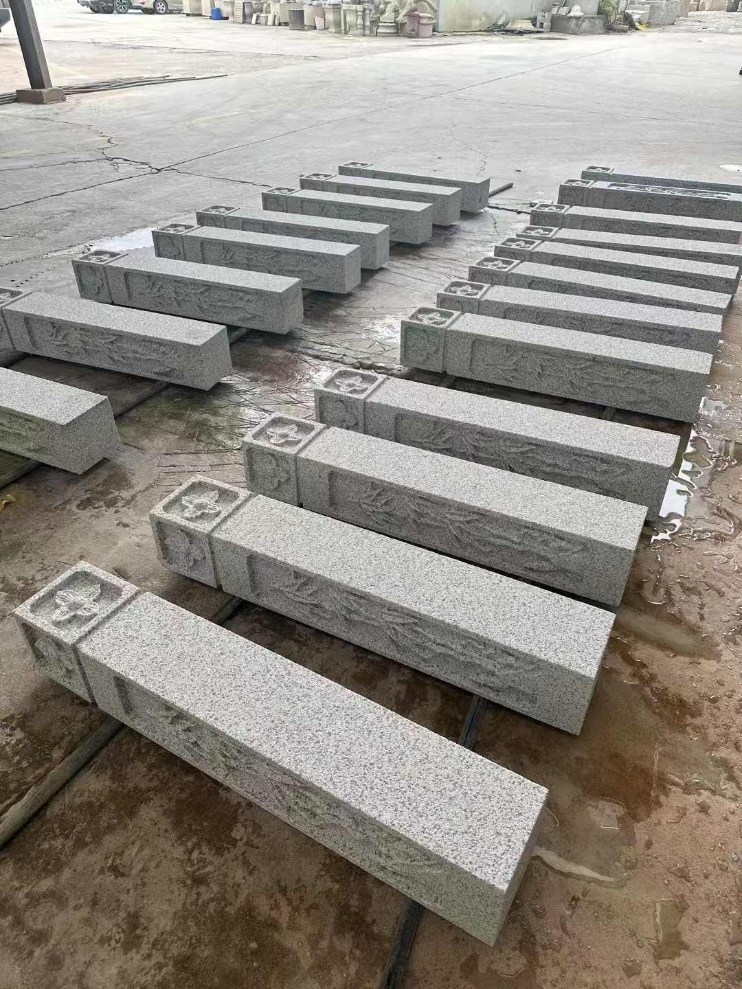 青海 白麻方柱雕花防水