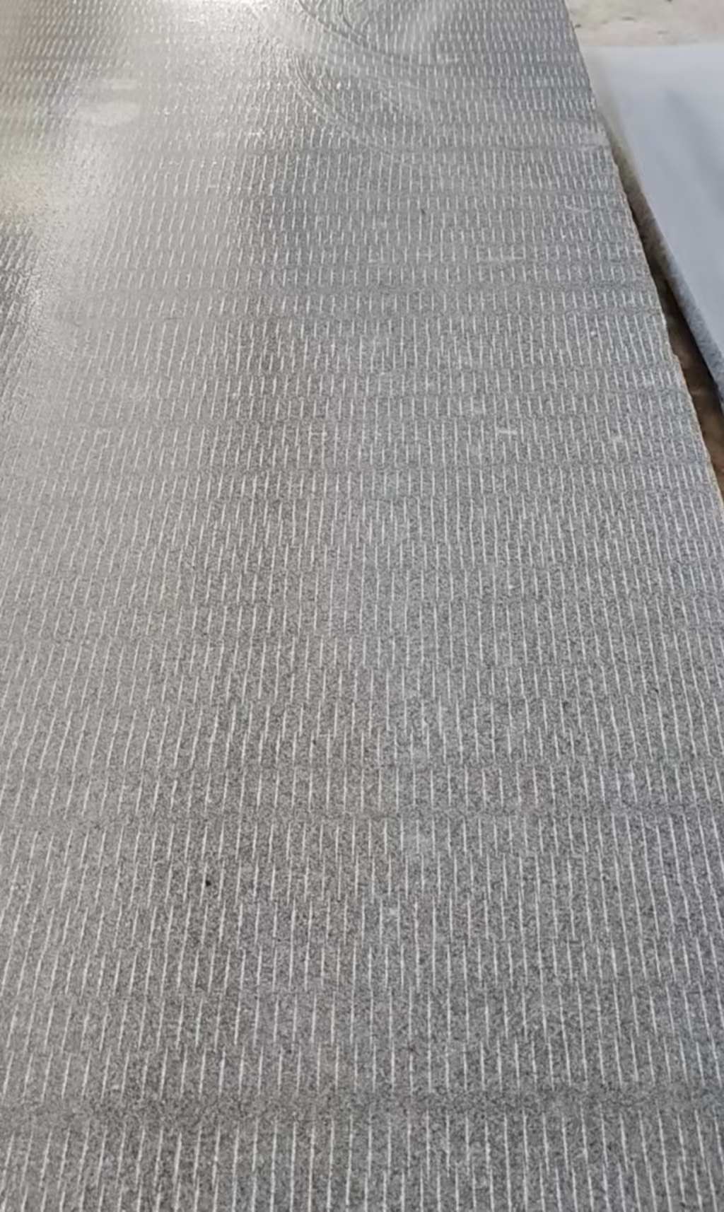 青海 芝麻灰花岗岩斧剁面，刀斩面