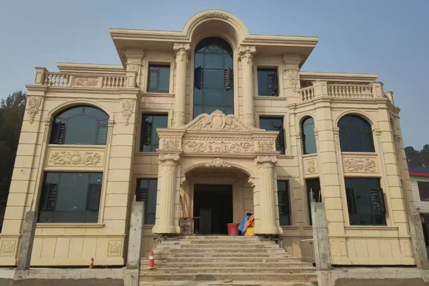 青海 黄金麻花岗岩别墅外墙干挂