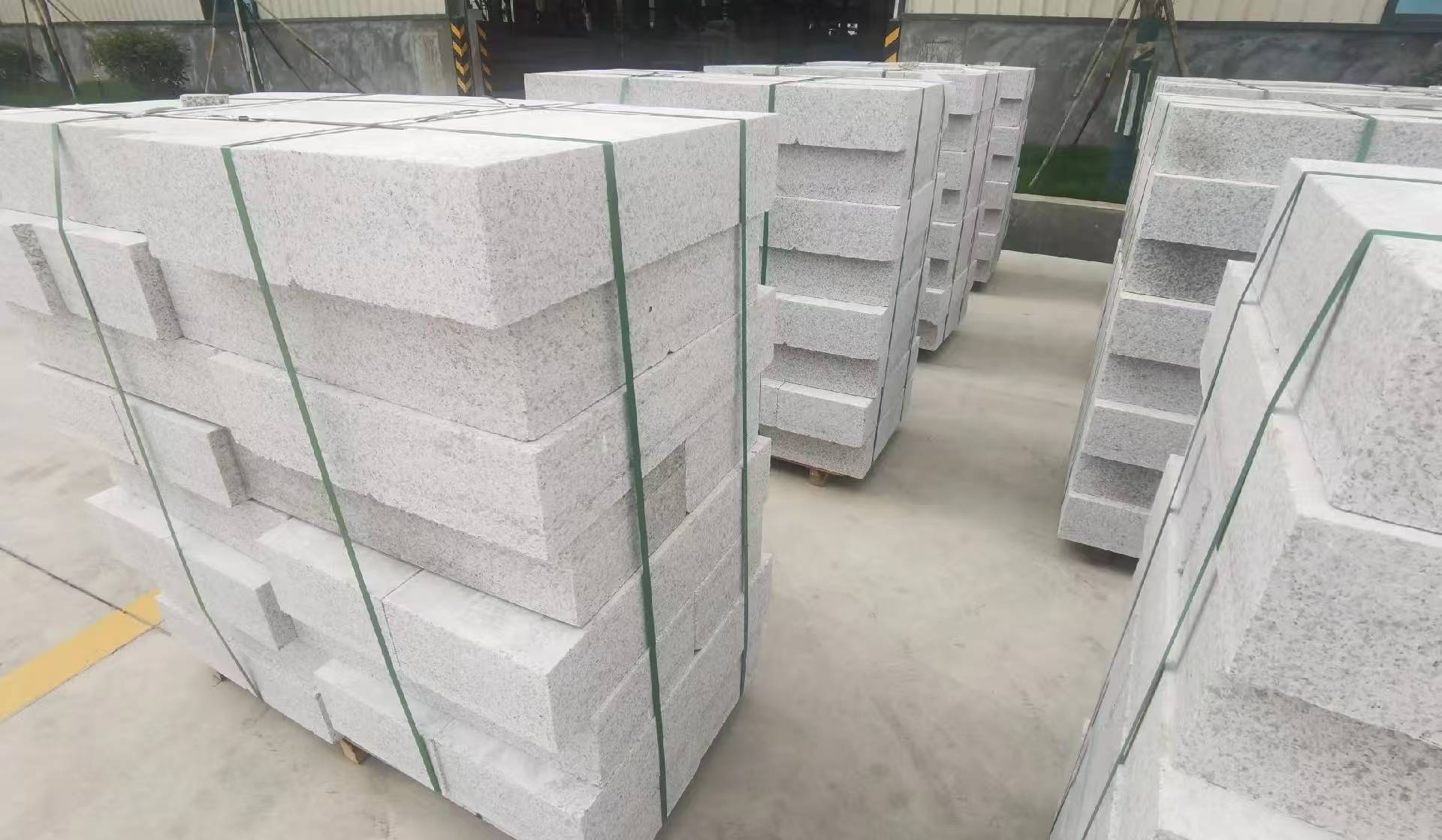 青海 白麻花岗岩路沿石，立缘石，平缘石，路牙石，道牙石，马路牙子等